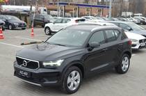 Volvo XC40 Momentum