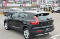 Volvo XC40 Momentum