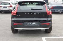 Volvo XC40 Momentum