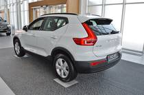 Volvo XC40 Momentum