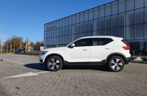 Volvo XC40 Momentum