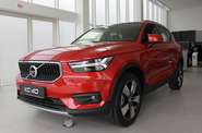 Volvo XC40 Momentum Pro