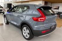 Volvo XC40 Momentum Pro