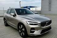 Volvo XC60 Recharge Ultra Bright
