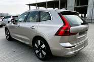 Volvo XC60 Recharge Ultra Bright