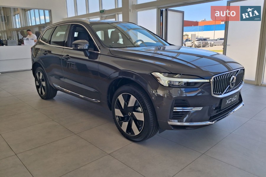 Volvo XC60 Recharge - фото 3