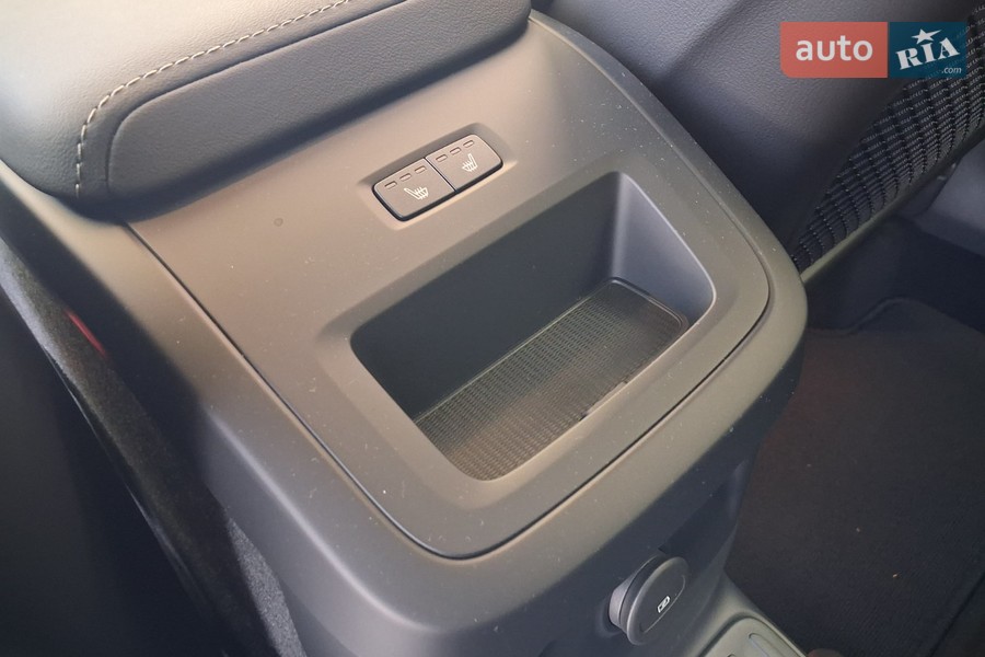 Volvo XC60 Recharge - фото 18