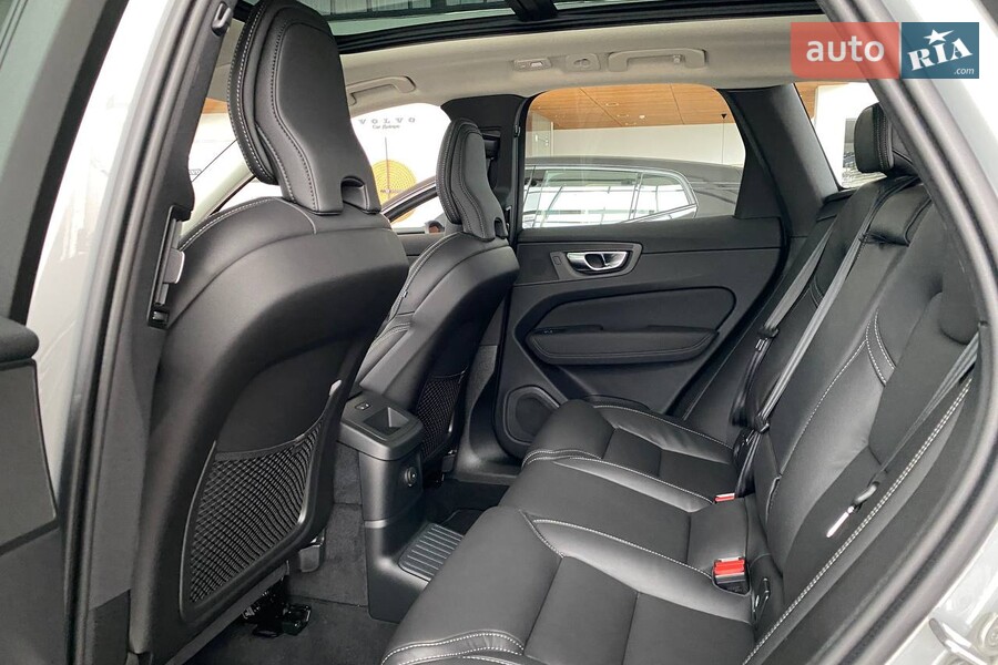 Volvo XC60 Recharge - фото 14