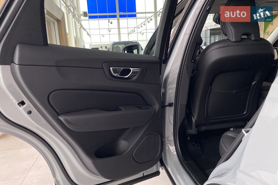 Volvo XC60 Recharge - фото 23
