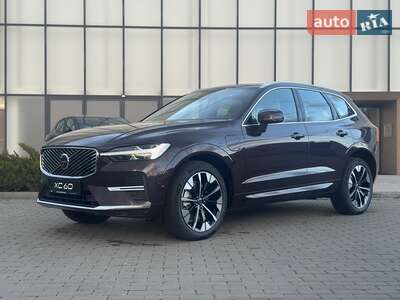 Volvo XC60 Recharge 2025 Ultra Bright