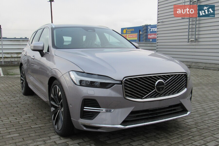 Volvo XC60 Recharge - фото 1