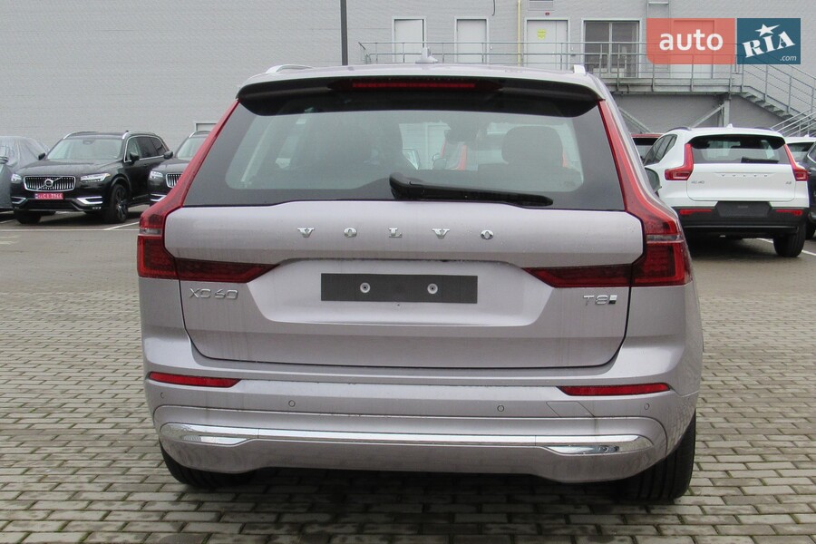 Volvo XC60 Recharge - фото 7