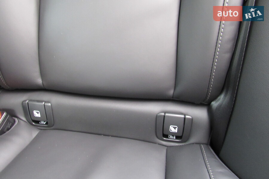 Volvo XC60 Recharge - фото 11