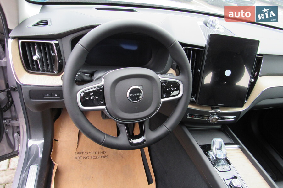 Volvo XC60 Recharge - фото 17