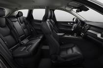 Volvo XC60 Momentum Pro