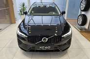 Volvo XC60 Plus Dark