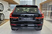 Volvo XC60 Plus Dark