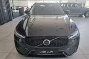 Volvo XC60 Plus Dark