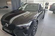 Volvo XC60 Plus Dark