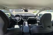 Volvo XC60 Plus Dark