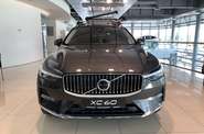 Volvo XC60 Plus Bright