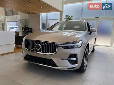 Volvo XC60 2025 Individual