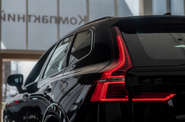 Volvo XC60 Plus Dark