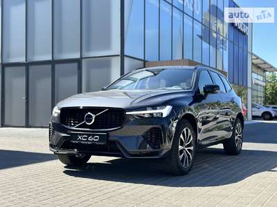 Volvo XC60 2024 Plus Dark