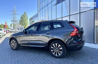 Volvo XC60 2024 Plus Dark