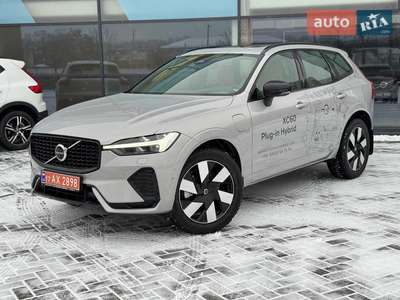 Volvo XC60 Ultimate Dark 2.0 Geartronic (405 к.с.) PHEV AWD 2024