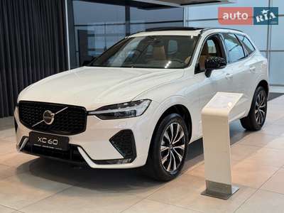 Volvo XC60 2024 Plus Dark