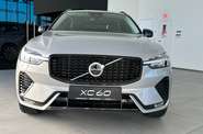 Volvo XC60 Plus Dark