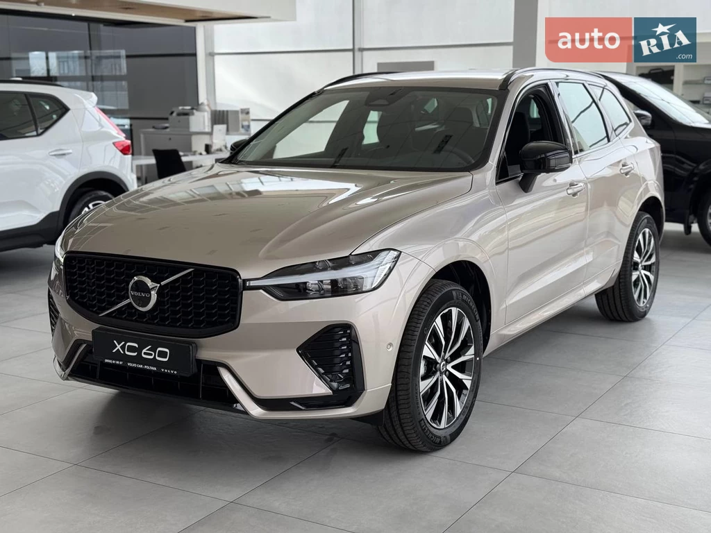 Volvo XC60 Plus Dark