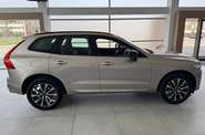 Volvo XC60 Plus Dark