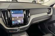 Volvo XC60 Plus Dark