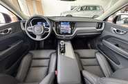 Volvo XC60 Plus Dark