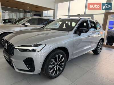 Volvo XC60 2025 Plus Dark