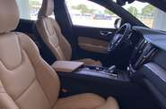 Volvo XC60 - фото 13