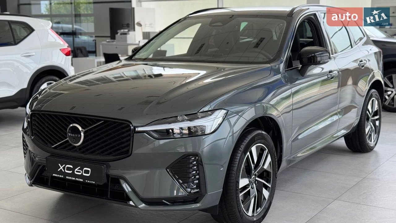 Volvo XC60 Plus Dark