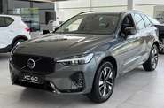 Volvo XC60 Plus Dark