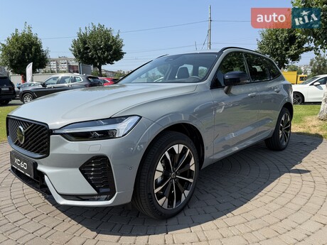 Volvo XC60 2025