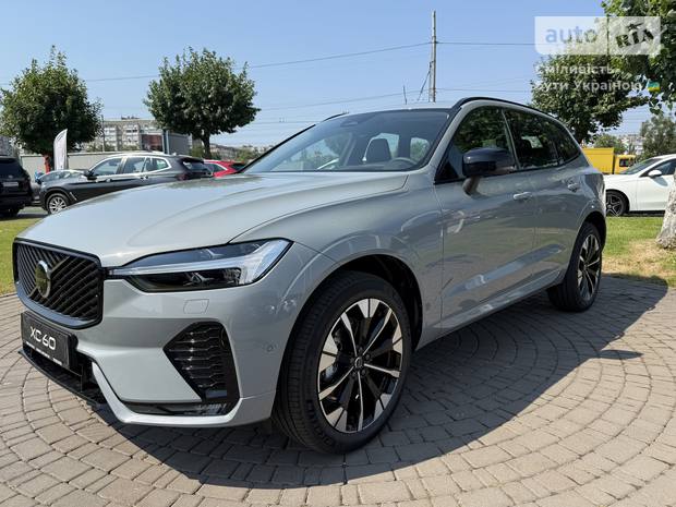 Volvo XC60 2025