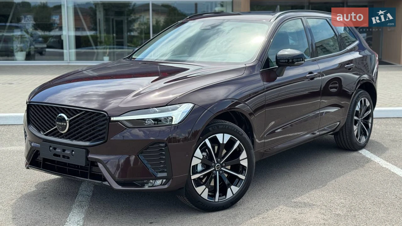 Volvo XC60 Ultra Dark