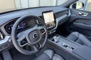 Volvo XC60 Plus Black Edition