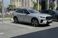 Volvo XC60 Ultra Dark
