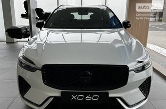 Volvo XC60 2025 Plus Black Edition