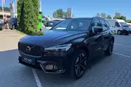 Volvo XC60 Plus Dark