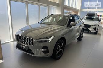 Volvo XC60 2025 Core
