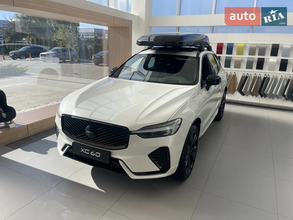Volvo XC60 Plus Black Edition