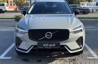 Volvo XC60 2.0 Geartronic MHEV (250 к.с.) AWD 2025